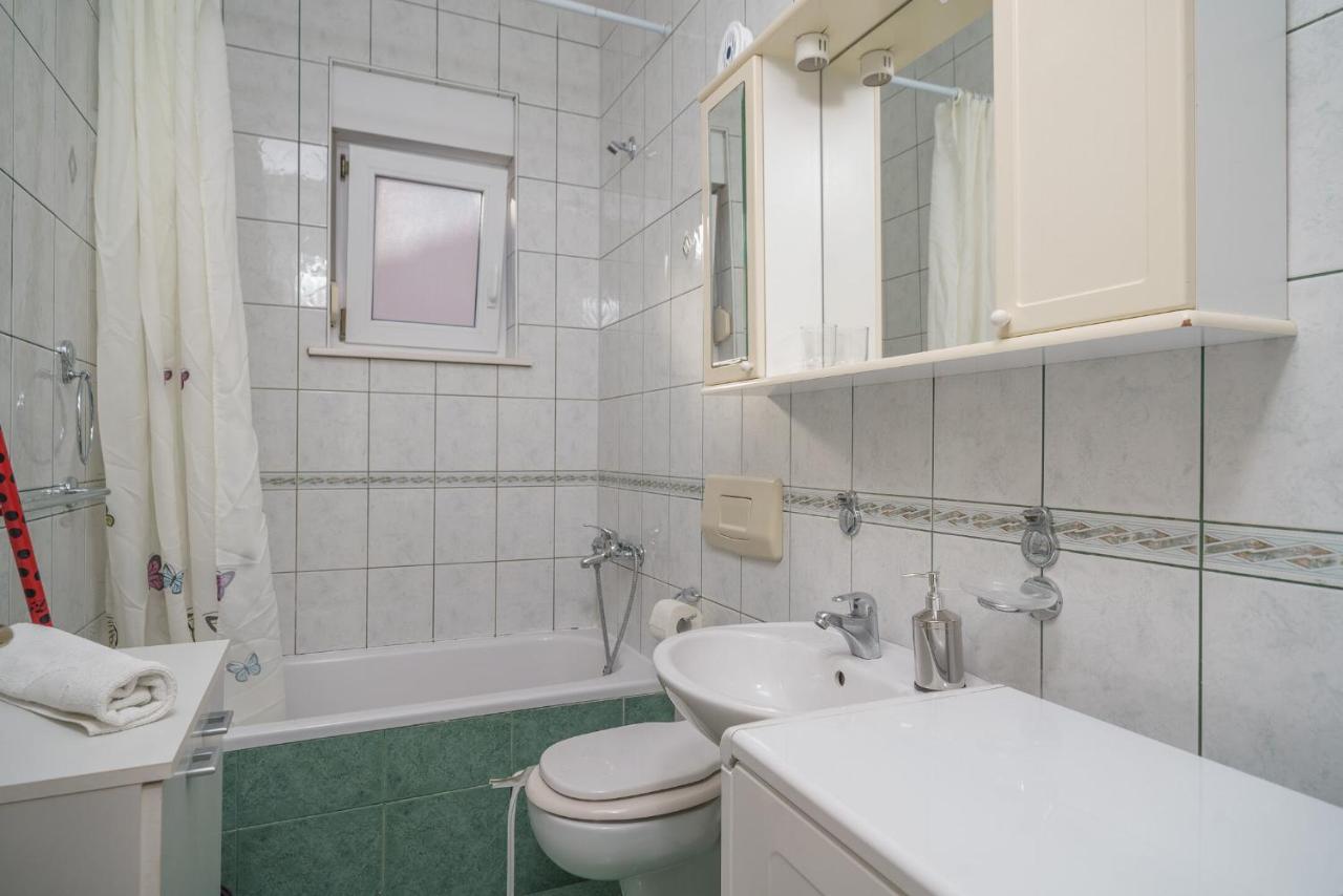 Apartmani Nedoklan Srima Eksteriør billede